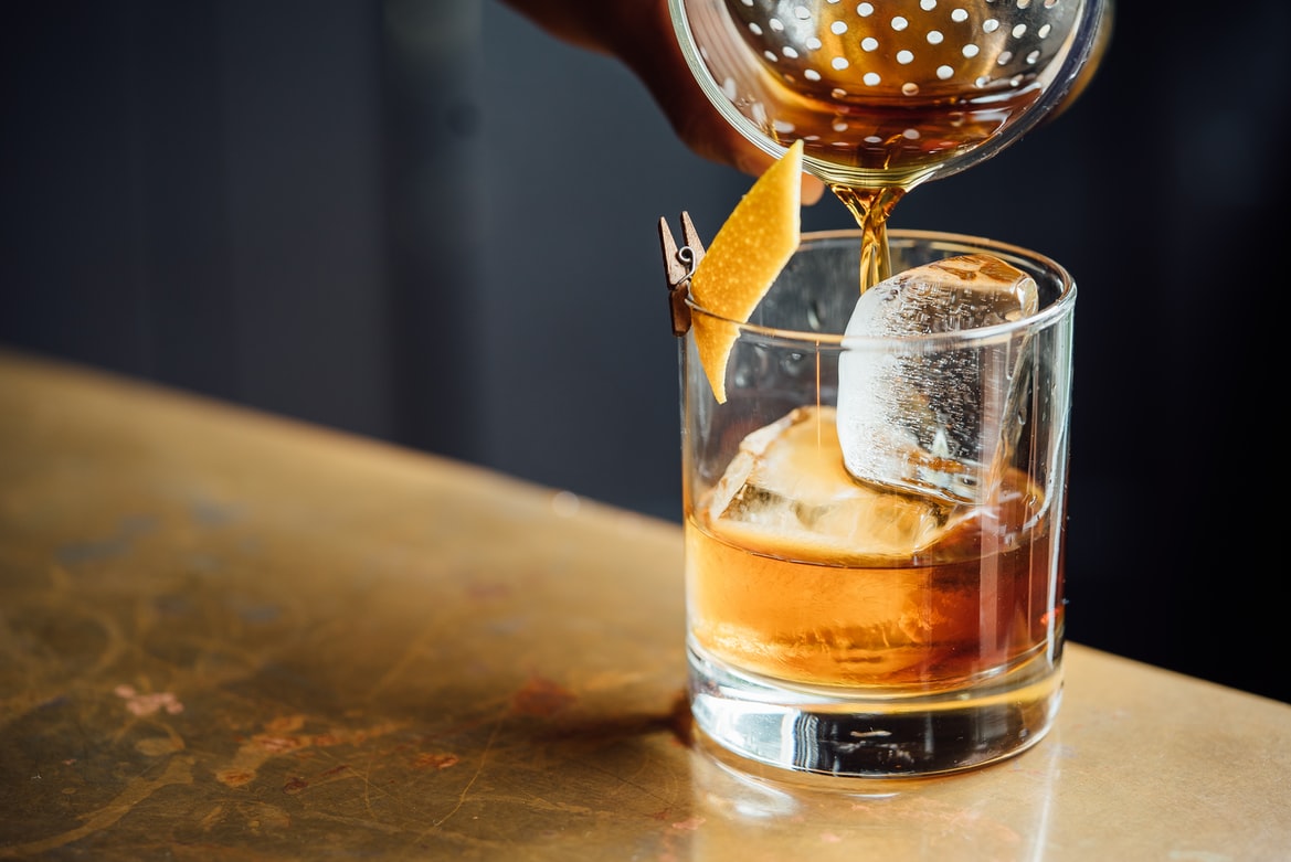 Hoe ga je om met je whiskeyglazen: de whiskey etiquettes